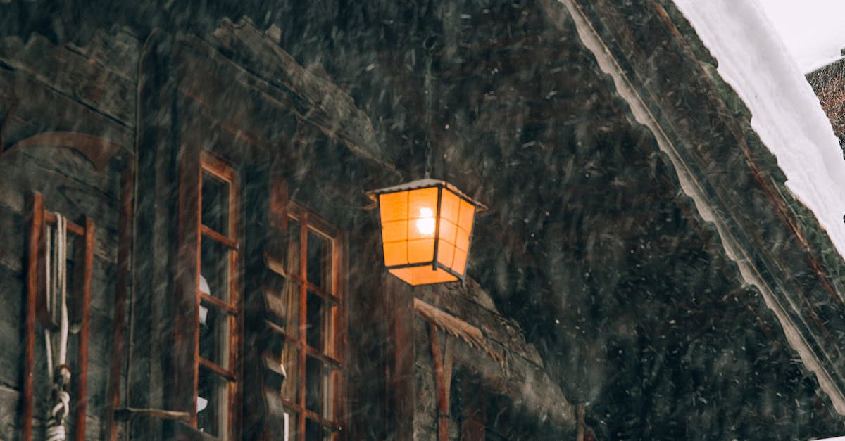 Long-Term Maintenance of Roof Insulation in the UK